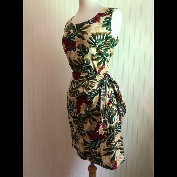 **SOLD** Hilo Hattie Floral Faux Wrap Sarong Dress Sz L - Picture 4 of 10